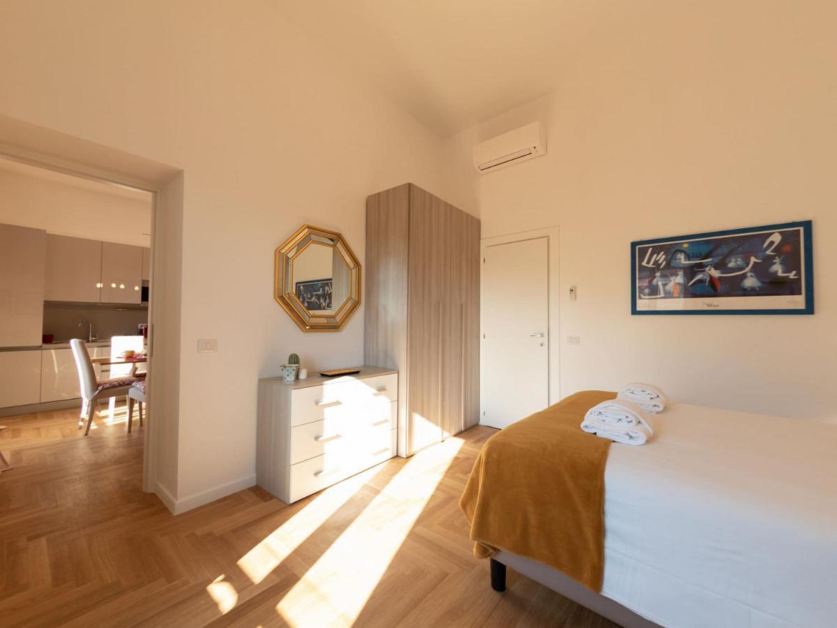 The Rent - Bright Near Isola Tiberina Appartement